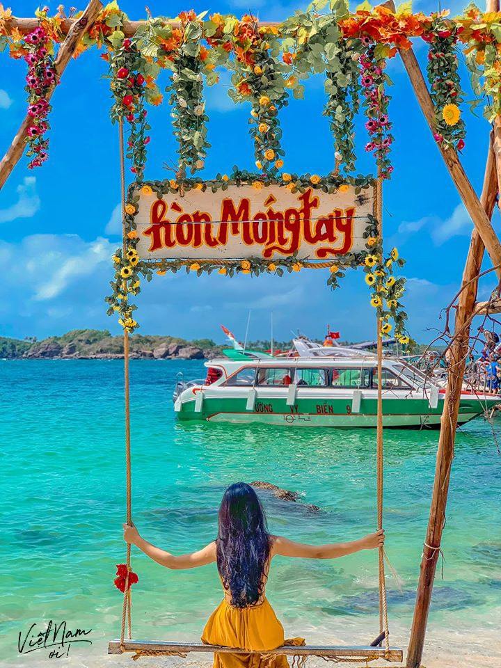 Khám phá Phú Quốc: Check-in đủ góc tại “hoang đảo” hòn Móng Tay